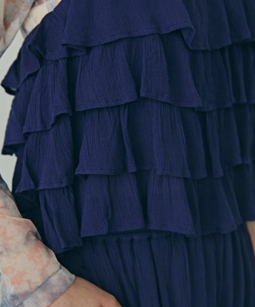 ROSE BUD(ローズバッド)の「フリルキャミソール(キャミソール・レディース・ブルー/ブラック・FREE)」の12枚目の写真