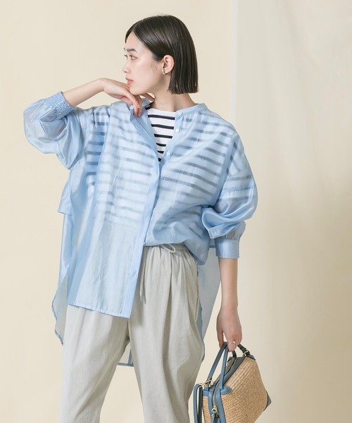 Gready Brilliant(グレディブリリアン)の「シアーバンドN後フリルブラウス(シャツ/ブラウス・レディース・サックスブルー/グレー・FREE)」の1枚目の写真