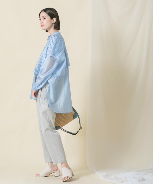 Gready Brilliant(グレディブリリアン)の「シアーバンドN後フリルブラウス(シャツ/ブラウス・レディース・サックスブルー/グレー・FREE)」の6枚目の写真