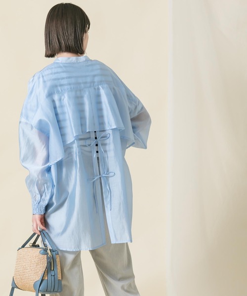 Gready Brilliant(グレディブリリアン)の「シアーバンドN後フリルブラウス(シャツ/ブラウス・レディース・サックスブルー/グレー・FREE)」の9枚目の写真