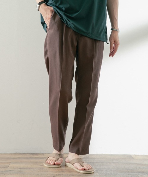 ITEMS URBANRESEARCH(アイテムズ アーバンリサーチ)の「シャンタン センタープレス スラックスパンツ(スラックス・メンズ・ブラック/ベージュ/カーキ/ブラウン・MEDIUM/LARGE)」の5枚目の写真