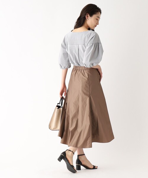 OPAQUE.CLIP（オペークドットクリップ）の「◆アシメタックフレアスカート【イージーケア/洗濯機洗い可】（スカート・レディース・ベージュ/グレー/ブラック・36/38/40/42）」の17枚目の写真