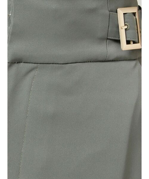 RESEXXY（リゼクシー）の「ハイウエストサスペンダーパンツ（その他パンツ・レディース・アイボリー/ブラック/グリーン・FREE）」の16枚目の写真