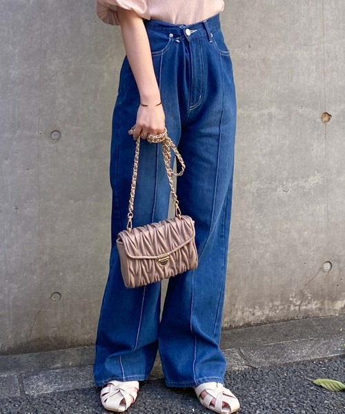 archives（アルシーヴ）の「ウェーブキルトミニショルダー（ショルダーバッグ・レディース・モカ/ブラック/アイボリー・FREE）」の16枚目の写真