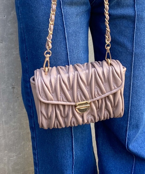 archives（アルシーヴ）の「ウェーブキルトミニショルダー（ショルダーバッグ・レディース・モカ/ブラック/アイボリー・FREE）」の19枚目の写真