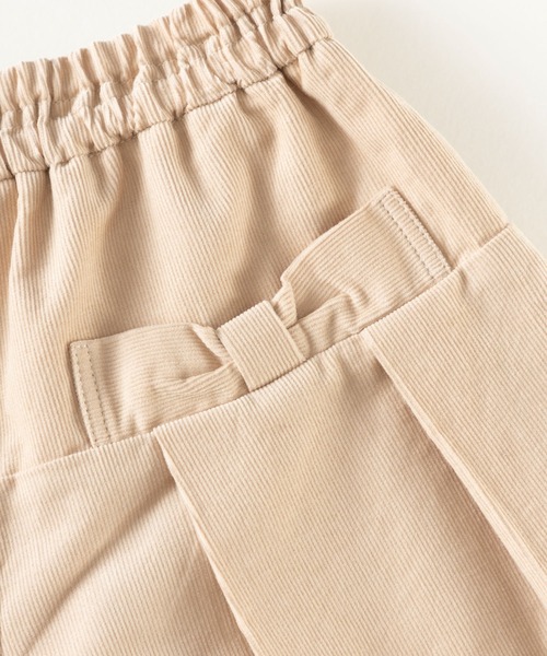 KP(ケーピー)の「シャツコールプリーツキュロット(110~130cm)(その他パンツ・キッズ・ベージュ/ネイビー・130cm/120cm/110cm)」の7枚目の写真