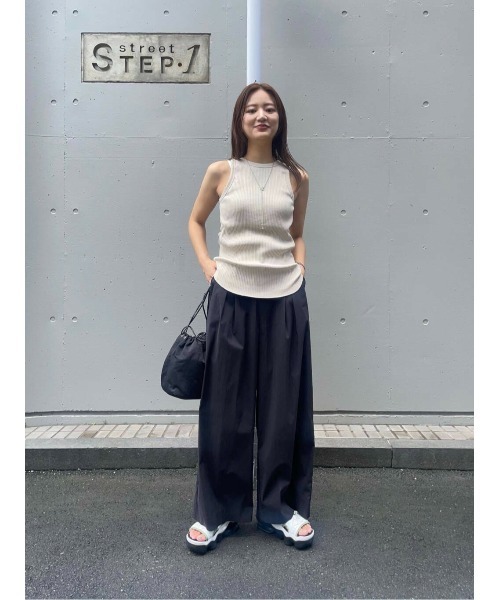 LAATO（ラート）の「PAD TANK TOP（タンクトップ・レディース・ベージュ/オフホワイト/ブラック・FREE）」の18枚目の写真
