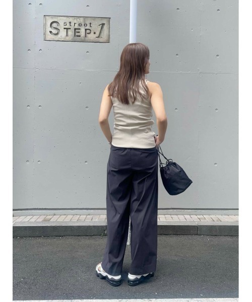 LAATO（ラート）の「PAD TANK TOP（タンクトップ・レディース・ベージュ/オフホワイト/ブラック・FREE）」の19枚目の写真