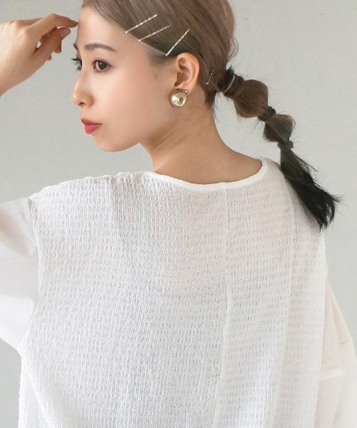e-zakkamania stores(イーザッカマニアストアーズ)の「ボリュームスリーブ シボ加工プルオーバー(Tシャツ/カットソー・レディース・オフホワイト/ブラック・M)」の6枚目の写真