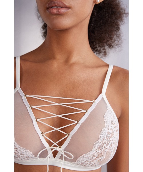 Intimissimi（インティミッシミ）の「Sinful Fantasies トライアングル