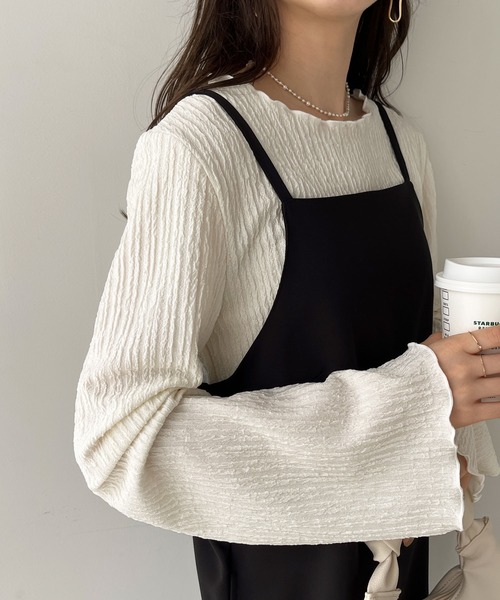 GeeRA（ジーラ）の「【新色追加】前後２wayジャガードフレアスリーブカットソー（Tシャツ/カットソー・レディース・アイボリー/ブラック/モカ/ブルー/ライトグレー/グレイッシュベージュ・LARGE/X-LARGE/SMALL/MEDIUM）」の13枚目の写真