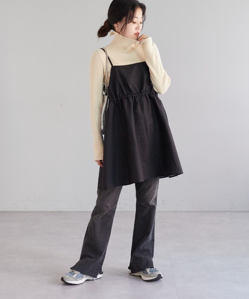 CIAOPANIC TYPY（チャオパニックティピー）の「アソートギャザーキャミチュニック（キャミソール・レディース・インディゴブルー/ブラック/ホワイト・ONE SIZE）」の17枚目の写真