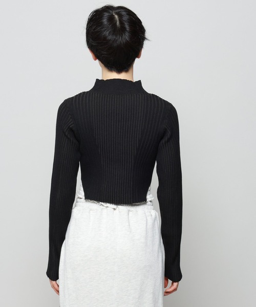 PAGEBOY(ページボーイ)の「バイカラーリブハイネックショート(ニット/セーター・レディース・ブラック/ブルー/モカ/オフホワイト・FREE)」の20枚目の写真