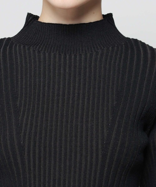 PAGEBOY(ページボーイ)の「バイカラーリブハイネックショート(ニット/セーター・レディース・ブラック/ブルー/モカ/オフホワイト・FREE)」の22枚目の写真