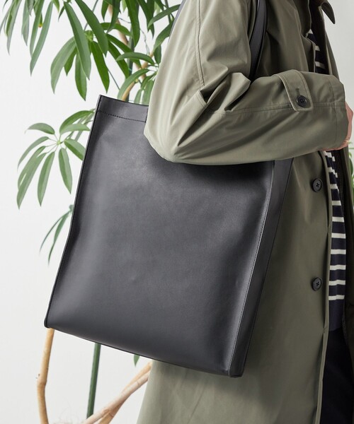 SHIPS any（シップス エニィ）の「SHIPS any: スクエア フェイクレザー トートバッグ（トートバッグ・メンズ・ダークグレー/ブラック・0）」の6枚目の写真