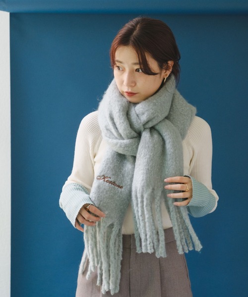 Kastane(カスタネ)の「刺繍フリンジマフラー(マフラー・レディース・サックスブルー/オレンジ/アイボリー/チャコールグレー・FREE)」の8枚目の写真