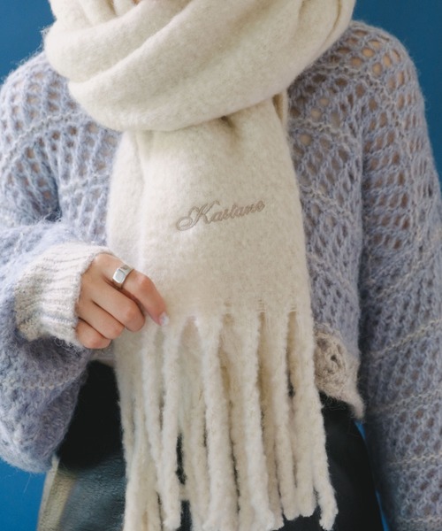 Kastane(カスタネ)の「刺繍フリンジマフラー(マフラー・レディース・サックスブルー/オレンジ/アイボリー/チャコールグレー・FREE)」の7枚目の写真