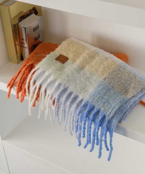 Kastane(カスタネ)の「刺繍フリンジマフラー(マフラー・レディース・サックスブルー/オレンジ/アイボリー/チャコールグレー・FREE)」の18枚目の写真