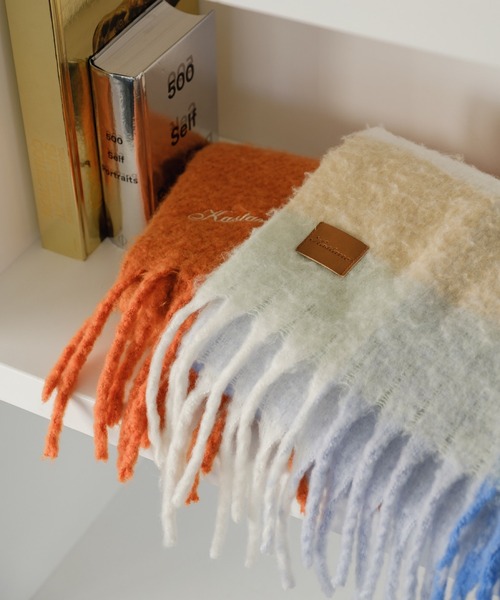 Kastane（カスタネ）の「刺繍フリンジマフラー（マフラー）」 - WEAR