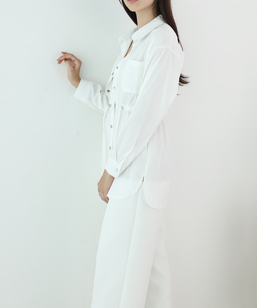 LAFFMO（ラフモ）の「ウエストドロストシャツ（シャツ/ブラウス・レディース・ライトグリーン/ホワイト/ブラック・F）」の22枚目の写真