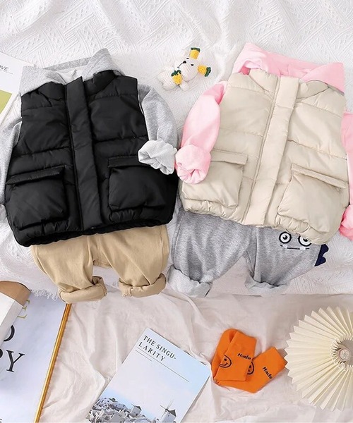 Bambin（ボンバン）の「【 Bambin / ボンバン 】 スタンドネック 中綿 ベスト（ベスト・キッズ・アイボリー/ブラック・130/110/120）」の8枚目の写真