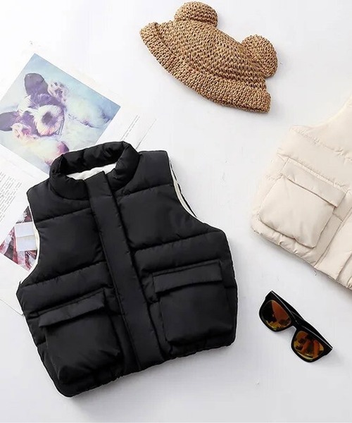 Bambin（ボンバン）の「【 Bambin / ボンバン 】 スタンドネック 中綿 ベスト（ベスト・キッズ・アイボリー/ブラック・130/110/120）」の4枚目の写真