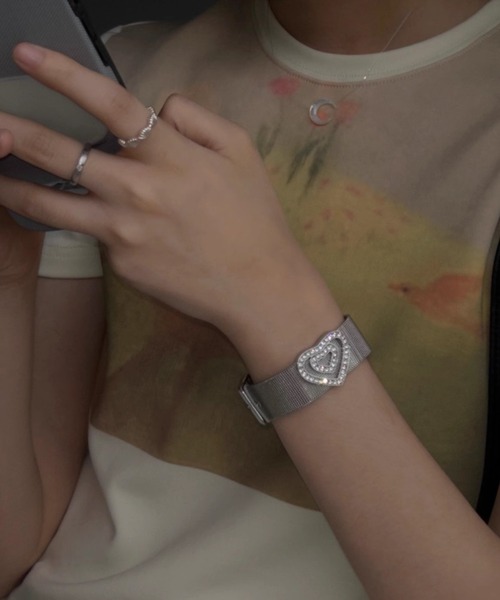Vipoa(ヴィポア)の「Rhinestone Wide Bracelet(バングル/リストバンド・レディース・シルバー・FREE)」の9枚目の写真