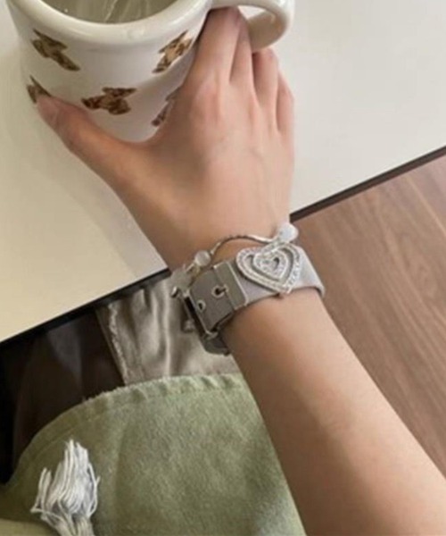 Vipoa(ヴィポア)の「Rhinestone Wide Bracelet(バングル/リストバンド・レディース・シルバー・FREE)」の16枚目の写真