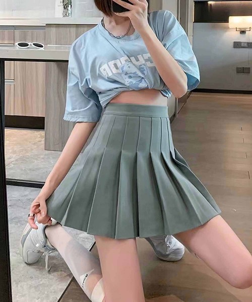 NANEA（ナネア）の「インナーパンツ付きハイウエストプリーツミニ