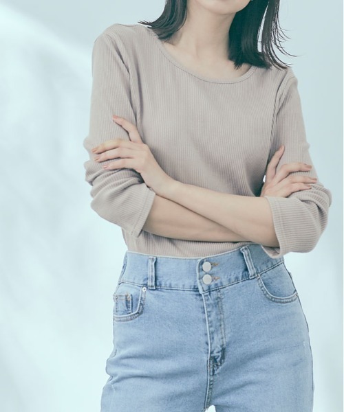 kirakiraShop（キラキラショップ）の「バック Vネック テレコ リブ カットソー（Tシャツ/カットソー・レディース・ブラック/ライトブルー/クリーム/ダークベージュ/チャコール/ラベンダー・M/S）」の5枚目の写真