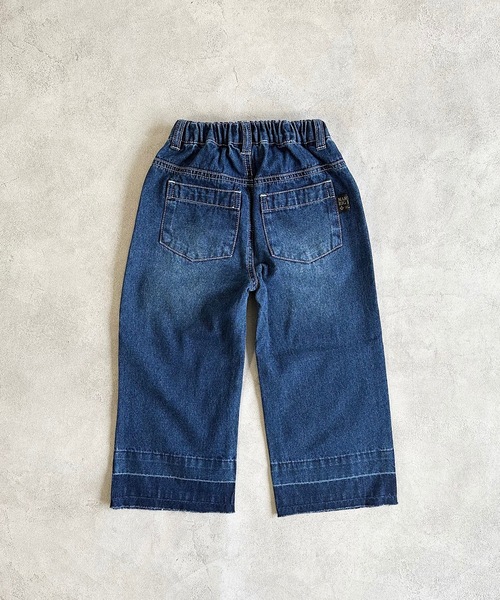 BIG FIELD(ビッグフィールド)の「カットオフデニムバギーパンツ(90~150cm)(デニムパンツ・キッズ・ネイビー/ブルー・150/140/130/120/110/100/90)」の6枚目の写真