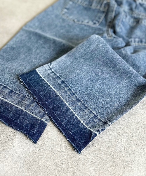 BIG FIELD(ビッグフィールド)の「カットオフデニムバギーパンツ(90~150cm)(デニムパンツ・キッズ・ネイビー/ブルー・150/140/130/120/110/100/90)」の4枚目の写真