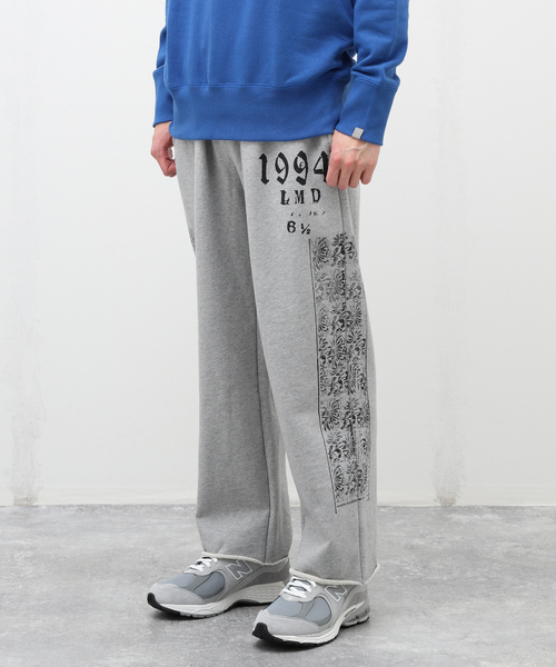 EDIFICE(エディフィス)の「【TEXTILE PAINT】スウェット パンツ(スウェットパンツ・メンズ・ブラック/グレー/ホワイト/レッド・MEDIUM/LARGE)」の3枚目の写真