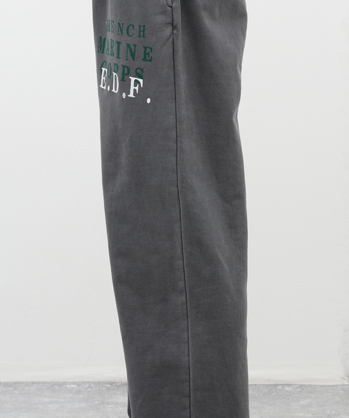 EDIFICE(エディフィス)の「【TEXTILE PAINT】スウェット パンツ(スウェットパンツ・メンズ・ブラック/グレー/ホワイト/レッド・MEDIUM/LARGE)」の16枚目の写真