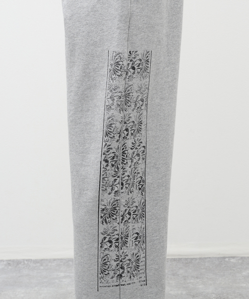EDIFICE(エディフィス)の「【TEXTILE PAINT】スウェット パンツ(スウェットパンツ・メンズ・ブラック/グレー/ホワイト/レッド・MEDIUM/LARGE)」の21枚目の写真