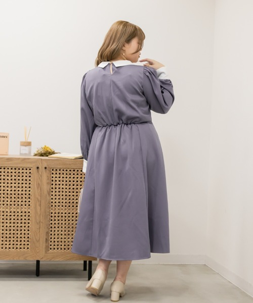 CLETTE(クレット)の「配色襟ワンピース(ワンピース・レディース・パープル/ブラック・LL/3L/4L)」の4枚目の写真