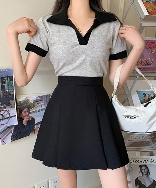 Mayree（メイリー）の「【Mayree】フロントプリーツミニスカート（スカート・レディース・ブルー/ピンク/ホワイト/ブラック・SMALL/MEDIUM/LARGE）」の2枚目の写真