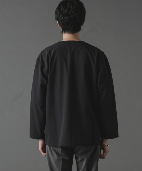 NANO universe(ナノユニバース)の「ライトウェイトストレッチノーカラージャケット(セットアップ可)(ノーカラージャケット・メンズ・ライトブラウン/ダークグレー/ブラック・S/M/L)」の18枚目の写真