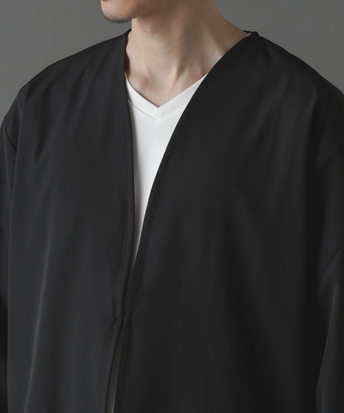 NANO universe(ナノユニバース)の「ライトウェイトストレッチノーカラージャケット(セットアップ可)(ノーカラージャケット・メンズ・ライトブラウン/ダークグレー/ブラック・S/M/L)」の17枚目の写真