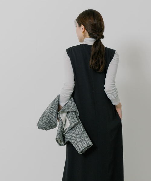 URBAN RESEARCH(アーバンリサーチ)の「ラメタートルネックカットソー(Tシャツ/カットソー・レディース・シルバー/ゴールド・FREE)」の7枚目の写真