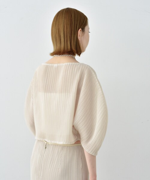 CODE A(コードエー)の「◆sheer pleats tops(Tシャツ/カットソー・レディース・ライトベージュ/ブラック/ホワイト・00)」の17枚目の写真