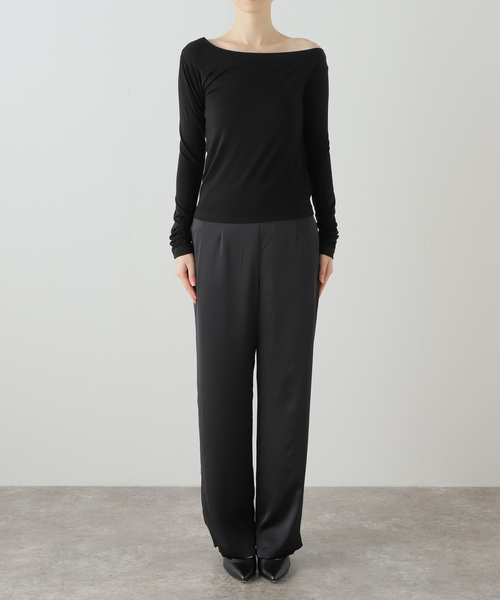 U by SPICK&SPAN（ユーバイスピックアンドスパン）の「ベアテンジクアシメトップス（Tシャツ/カットソー・レディース・ホワイト/ブラック/ベージュ・FREE）」の4枚目の写真