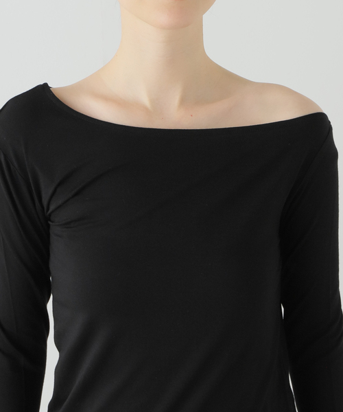 U by SPICK&SPAN（ユーバイスピックアンドスパン）の「ベアテンジクアシメトップス（Tシャツ/カットソー・レディース・ホワイト/ブラック/ベージュ・FREE）」の9枚目の写真