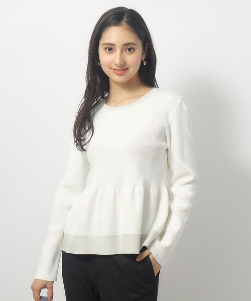 index（インデックス）の「◆フレアペプラムニット【洗濯機洗い可】（ニット/セーター・レディース・オフホワイト/ピンク/ネイビー・36/38/40）」の4枚目の写真