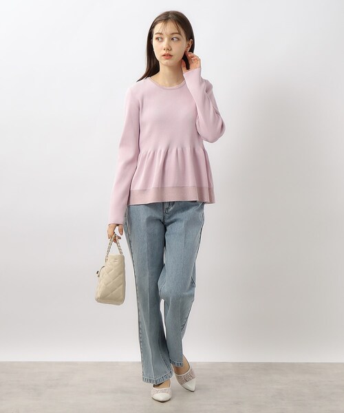 index（インデックス）の「◆フレアペプラムニット【洗濯機洗い可】（ニット/セーター・レディース・オフホワイト/ピンク/ネイビー・36/38/40）」の9枚目の写真