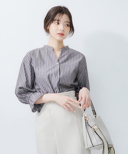 12Twelve Agenda（トゥエルブ　アジェンダ）の「ラメストライプスキッパーキャンディスリーブブラウス（シャツ/ブラウス・レディース・ブラウン/オフホワイト/ブルー/ラベンダー/イエロー/サックスブルー・M）」の11枚目の写真