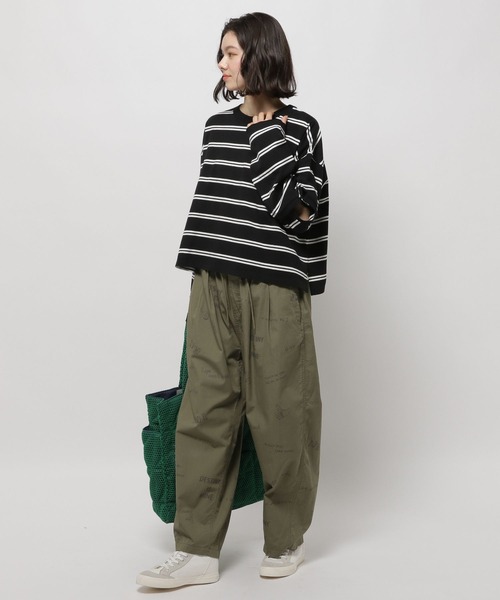 niko and...（ニコアンド）の「ツイストスリットロングTシャツ（Tシャツ/カットソー・レディース・チャコール/オフホワイト/ブラック/ピンク・MEDIUM/LARGE）」の21枚目の写真