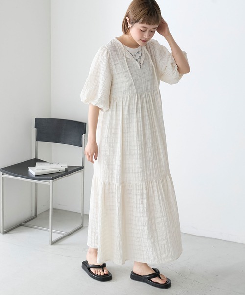 forksy.(フォルクシー)の「【forksy.】シアーリップルバルーンスリーブワンピース(ワンピース・レディース・アイボリー/ブラック/イエロー・FREE)」の4枚目の写真