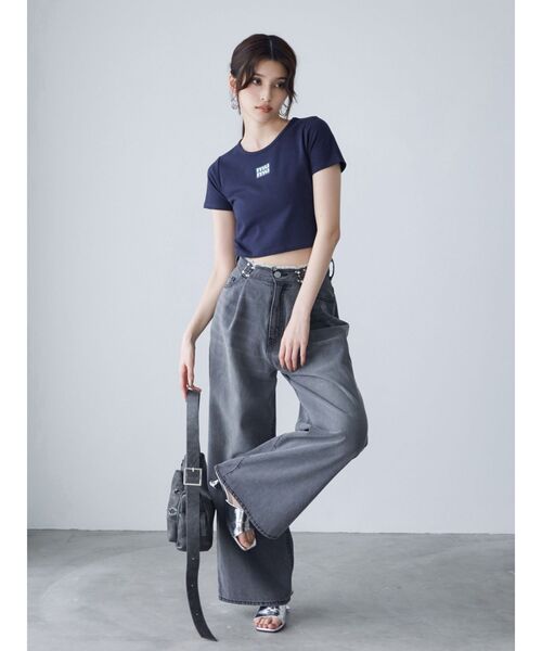 MURUA（ムルーア）の「ロゴクロップトTシャツ（Tシャツ/カットソー・レディース・オレンジ/その他1/ネイビー/ブラック/ホワイト・FREE）」の15枚目の写真