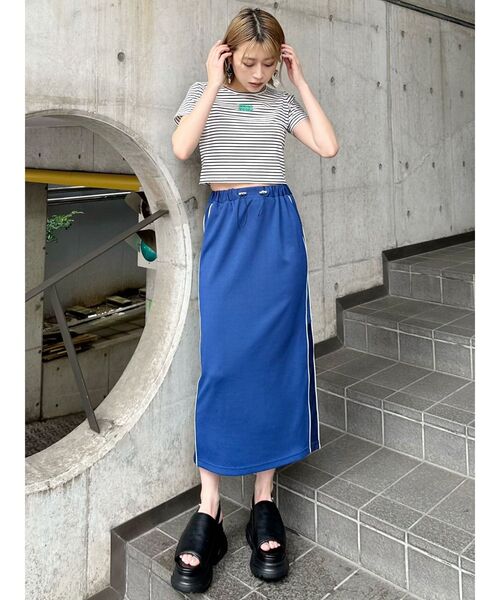 MURUA（ムルーア）の「ロゴクロップトTシャツ（Tシャツ/カットソー・レディース・オレンジ/その他1/ネイビー/ブラック/ホワイト・FREE）」の21枚目の写真